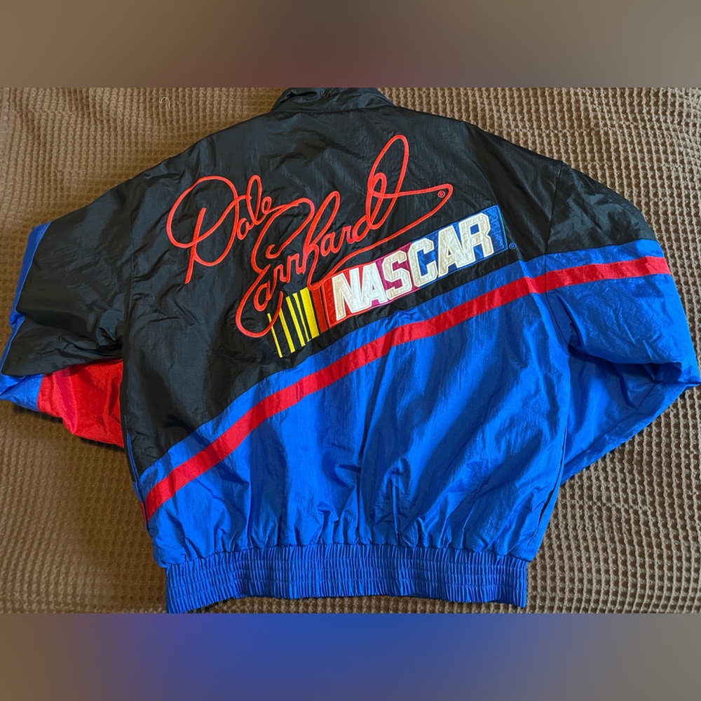 Vintage Chase Authentics Dale Earnhardt Embroidered Windbreaker